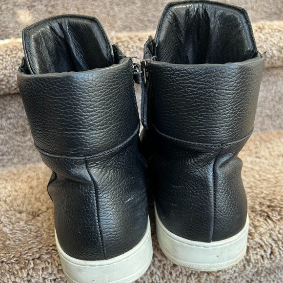 Helmut Lang Men\'s Black Leather High Top Sneakers main image 4